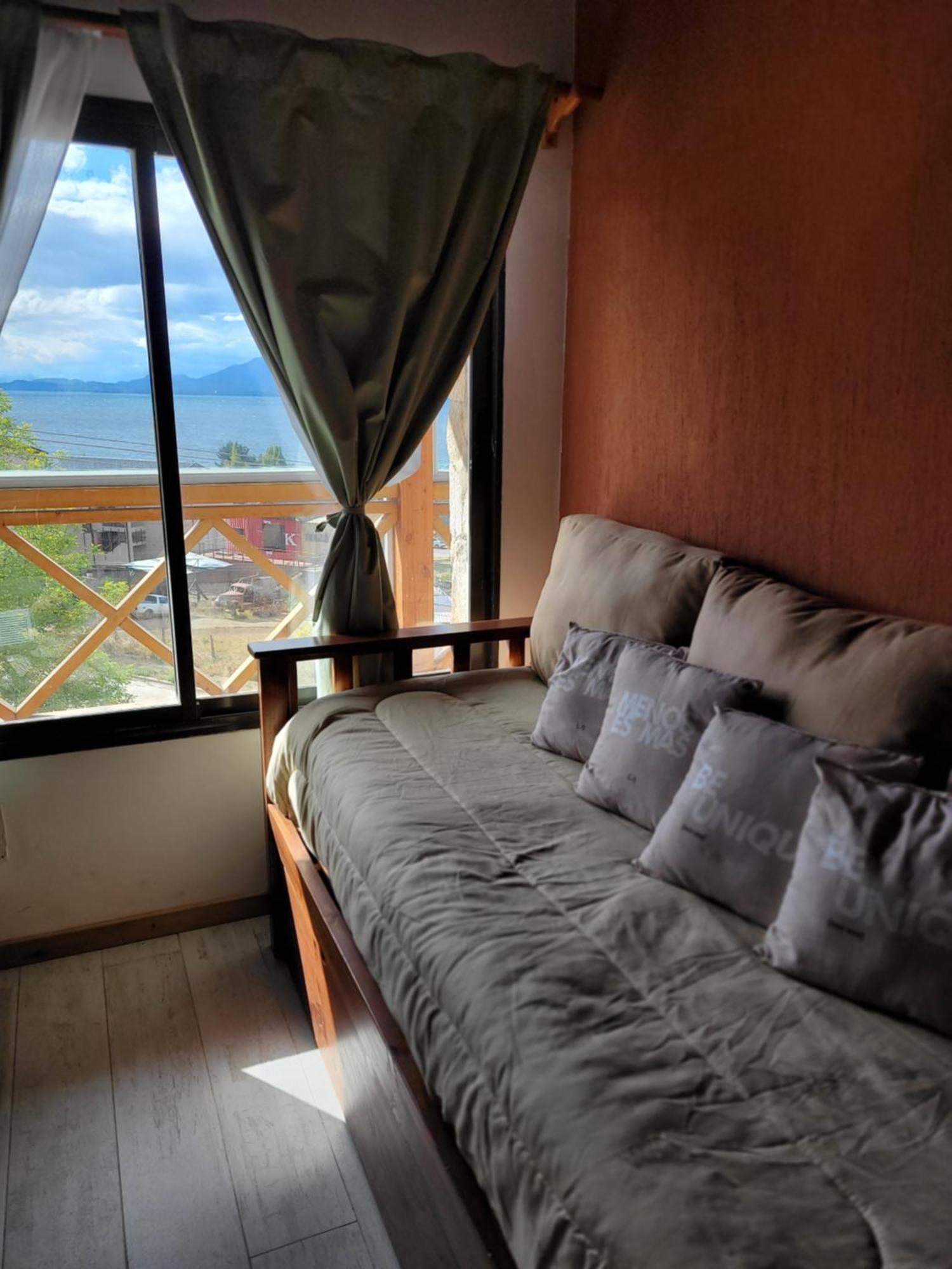 Dpto Tipo Cabana Con Vista Al Lago Apartment Сан Карлос де Барилоче Екстериор снимка
